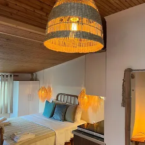 Apartment Agape, Neos Marmaras