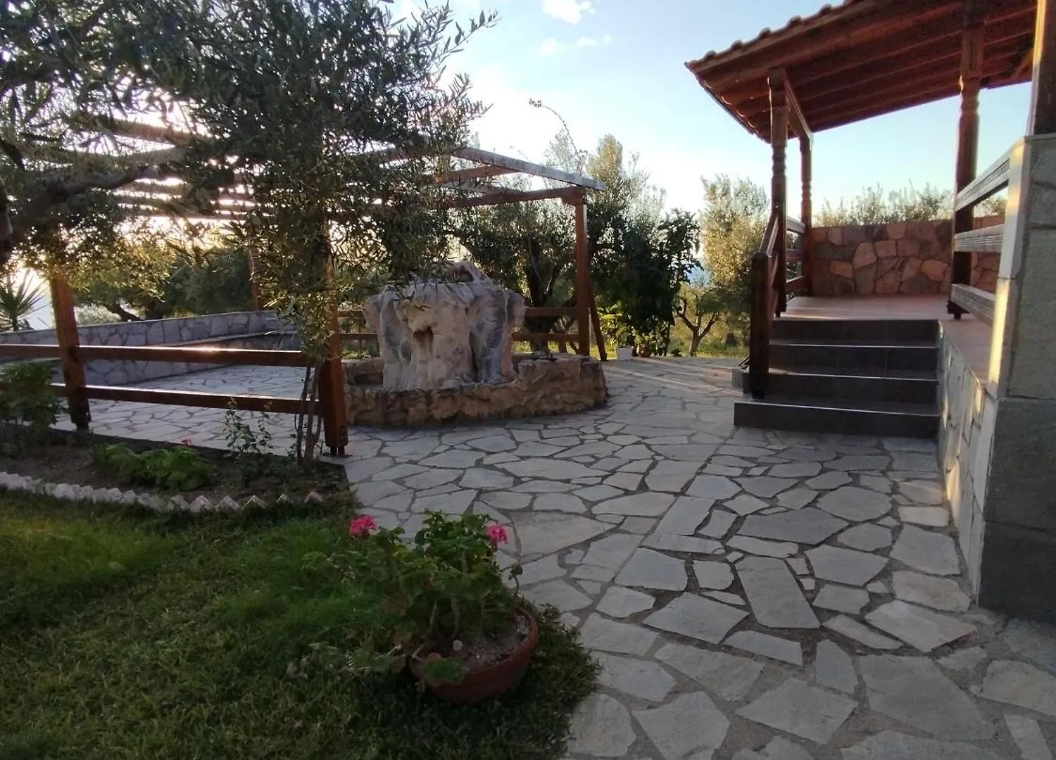 Vigla Ias Guest House Neos Marmaras